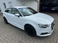Gebraucht Audi e-tron Comfort 204 PS (150 kW) 2020 Weiß SUV