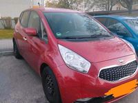 Gebraucht Kia Venga DREAM-TEAM Edition 125 PS (91 kW) 2017 Rot Kleinwagen