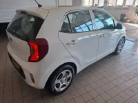 Gebraucht Kia Picanto 67 PS (49 kW) 2018 Weiß Kleinwagen