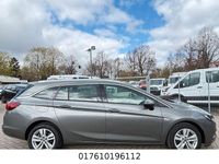 Gebraucht Opel Astra Dynamic 125 PS (91 kW) 2016 Grau Kombi