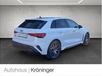 Neu Audi RS3 Comfort 400 PS (294 kW) 2025 Grau (arkonaweiß) Limousine