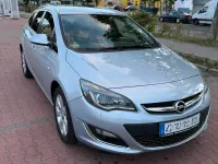 Gebraucht Opel Astra 110 PS (80 kW) 2016 Blau Kombi