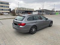 Gebraucht BMW 525 204 PS (150 kW) 2011 Grau Kombi