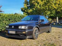 Gebraucht VW Golf Cabriolet 101 PS (74 kW) 1998 Schwarz Cabrio