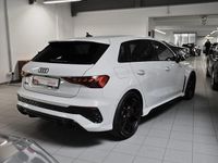 Gebraucht Audi RS3 Sportback Ambiente 400 PS (294 kW) 2024 Gletscherweiß metallic Kleinwagen