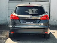 Gebraucht Ford Focus Titanium 125 PS (91 kW) 2016 Grau Limousine