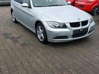 Gebraucht BMW 318 130 PS (95 kW) 2006 Grau Limousine