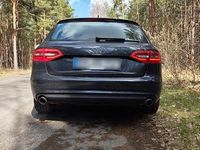 Gebraucht Audi A4 170 PS (125 kW) 2014 Blau Kombi