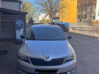 Gebraucht Skoda Rapid Active 86 PS (63 kW) 2014 Silber Limousine