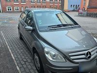 Gebraucht Mercedes B170 115 PS (84 kW) 2005 Grau Van / Kleinbus
