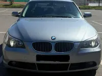 Usado BMW 530 231 CV (169 kW) 2006 Plateado Berlina