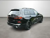 Gebraucht BMW X7 Performance 352 PS (258 kW) 2023 Schwarz SUV