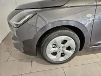 Gebraucht Suzuki Swift Comfort 83 PS (61 kW) 2025 Grau Kleinwagen