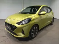 Gebraucht Hyundai i10 Trend 67 PS (49 kW) 2024 Grün Kleinwagen