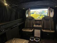 Gebraucht Mercedes Vito Luxury 190 PS (139 kW) 2022 Schwarz Van