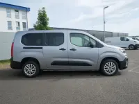 Neu Fiat Doblò Comfort 131 PS (96 kW) 2026 Libeccio blau metallic Van / Kleinbus