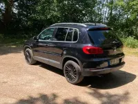 Gebraucht VW Tiguan Life 140 PS (102 kW) 2013 Schwarz SUV