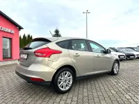 Używany Ford Focus Cool & Connect 150 KM (110 kW) 2018 Srebrny Sedan/Limuzyna