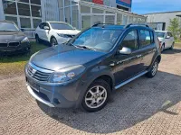 Gebraucht Dacia Sandero Stepway 87 PS (63 kW) 2010 Grau Limousine