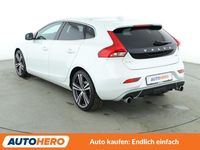 Gebraucht Volvo V40 Momentum 245 PS (180 kW) 2016 Weiß Kombi