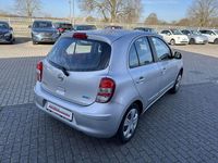 Gebraucht Nissan Micra Acenta 80 PS (58 kW) 2011 New silver (m) Kleinwagen