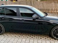 Gebraucht BMW 320 Sport Line 184 PS (135 kW) 2012 Schwarz Kombi