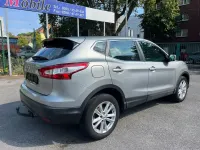 Gebraucht Nissan Qashqai Acenta 116 PS (85 kW) 2015 Grau SUV
