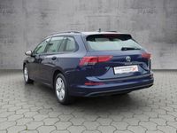 Gebraucht VW Golf VIII Life 131 PS (96 kW) 2023 Atlantik blue metallic Kombi