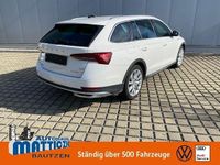 Gebraucht Skoda Octavia 150 PS (110 kW) 2022 Weiß Limousine