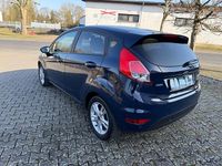 Gebraucht Ford Fiesta Celebration 101 PS (74 kW) 2017 Blau Limousine