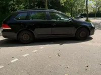 Usata VW Golf VI 105 CV (77 kW) 2008 Nero Utilitaria