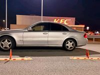Second-hand Mercedes E200 163 CP (119 kW) 2002 Argintiu Berlinǎ