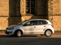 Gebraucht VW Polo 69 PS (50 kW) 2012 Silber Kleinwagen