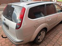 Gebraucht Ford Focus Ambiente 101 PS (74 kW) 2007 Silber Kombi
