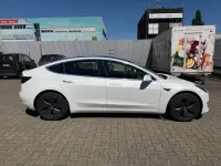 Second-hand Tesla Model 3 Standard Range Plus 225 kW (306 CP) 2020 Alb Berlinǎ