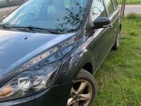 Gebraucht Ford Focus 100 PS (73 kW) 2010 Kombi