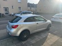 Gebraucht Seat Ibiza 69 PS (50 kW) 2010 Silber Coupé