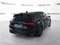 Gebraucht Opel Astra 131 PS (96 kW) 2025 Lackierung schwarz perla nera/typ aussenverkleidung metallic perlmutt Kleinwagen