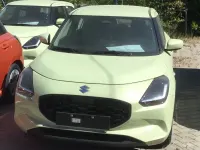 Neu Suzuki Swift Club 83 PS (61 kW) 2025 Gelb Kleinwagen