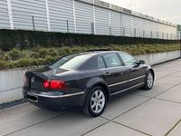 Gebraucht VW Phaeton 239 PS (175 kW) 2009 Grau Limousine