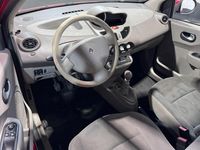 Gebraucht Renault Twingo 76 PS (55 kW) 2010 Rot Kleinwagen