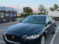 Używany Jaguar XF 163 KM (119 kW) 2017 Niebieski Sedan/Limuzyna