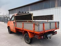 Gebraucht VW T4 58 PS (42 kW) 1991 Orange Van