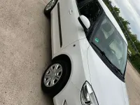 Gebraucht Skoda Fabia 60 PS (44 kW) 2012 Weiß Kleinwagen