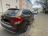 Gebraucht BMW X1 156 PS (114 kW) 2011 Braun SUV