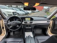 Gebraucht Mercedes E200 136 PS (100 kW) 2015 Gelb Limousine