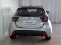 Neu Mazda 2 Exclusive-Line 116 PS (85 kW) 2025 Silber Limousine