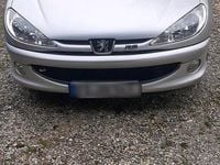 Gebraucht Peugeot 206 109 PS (80 kW) 2005 Silber Kleinwagen