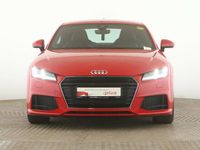 Używany Audi TT Design 230 KM (169 kW) 2016 Czerwony Coupe