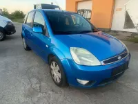 Gebraucht Ford Fiesta Trend 80 PS (58 kW) 2005 Blau Kleinwagen